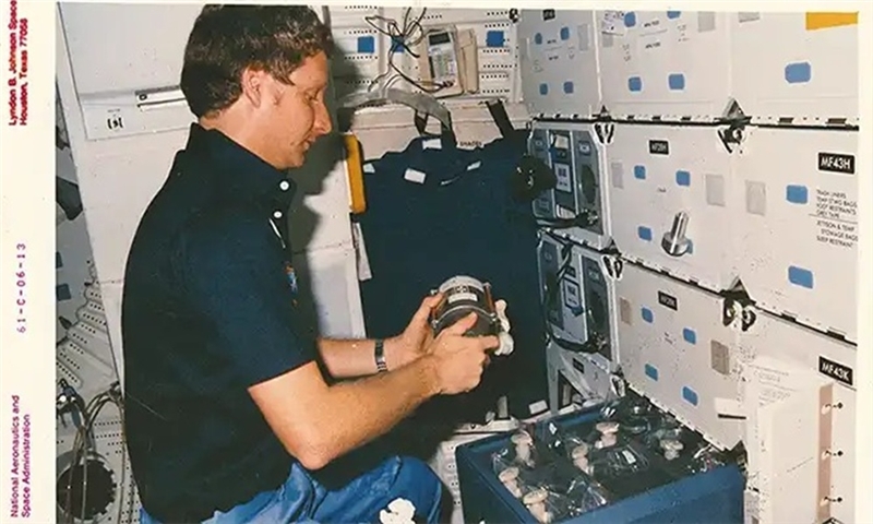 GP and the Unlikely Story of Paper Made in Space