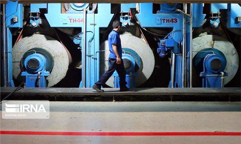 بانک مرکزی کاغذ را به عنوان کالای استراتژیک در نظر بگیرد