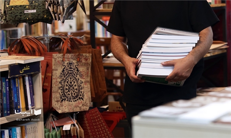 بازار بی‌سامان کتاب ناشر خوش‌بین را زمین می‌زند