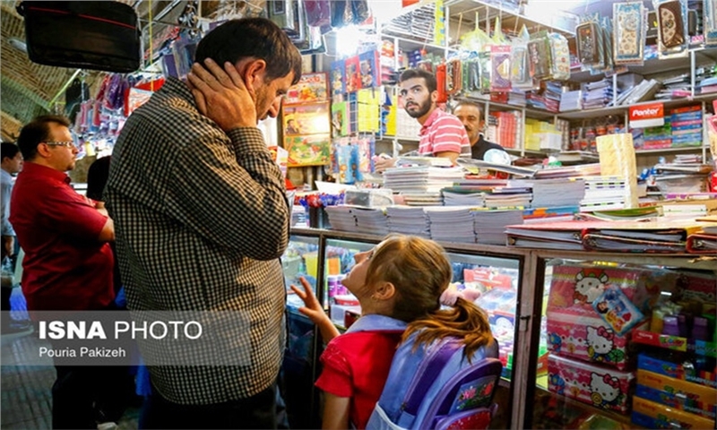 چرخه معیوب در بازار نوشت‌افزار یزد؛ از افزایش سرسام‌آور قیمت‌ها تا بلاتکلیفی فروشندگان