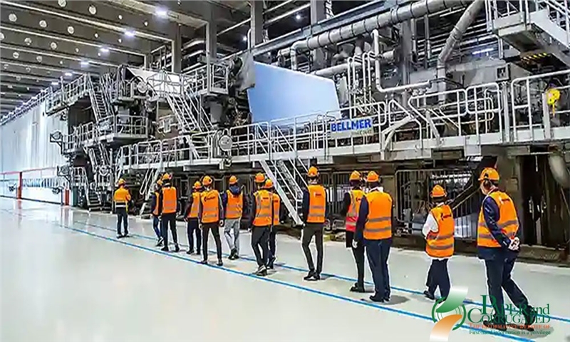 موندی(Mondi) دستگاه جدید کاغذ کرافت خود را در Štětí جمهوری چک افتتاح کرد