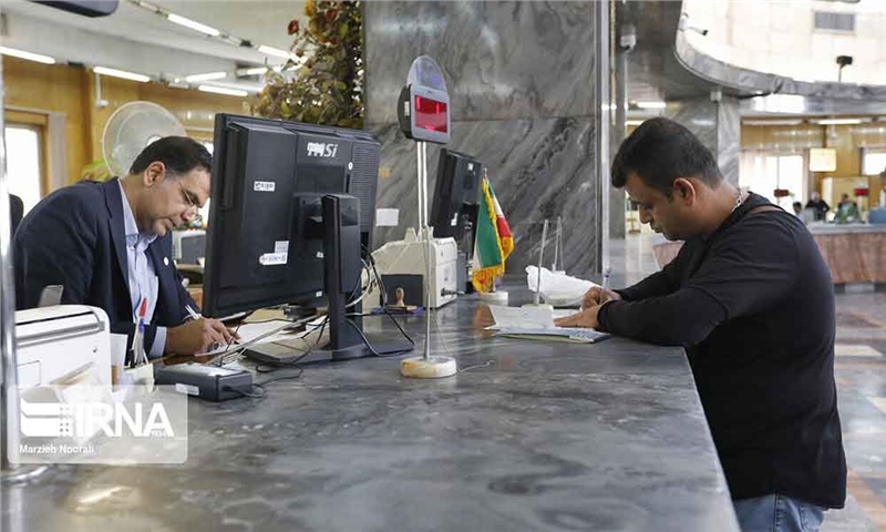 سه اثر جنگ تحمیلی بر نظام بانکی؛ از بازپرداخت تسهیلات تا افزایش تقاضای نقدینگی