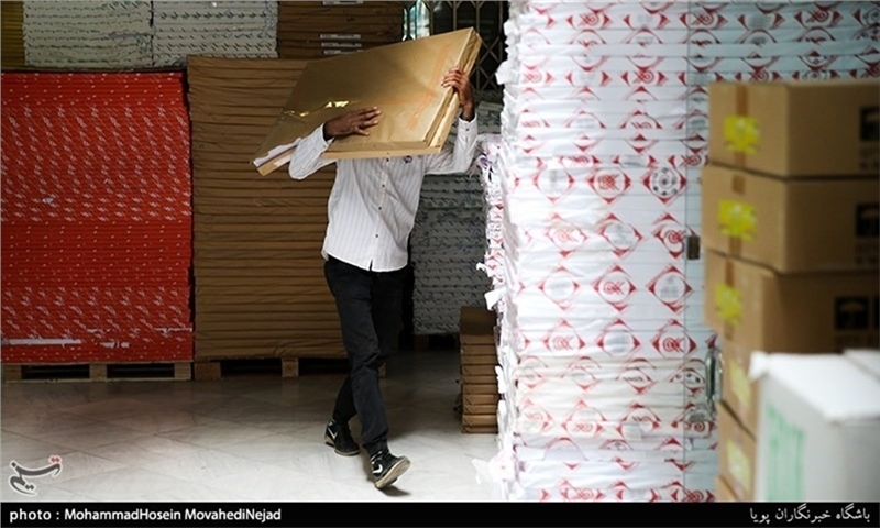 موج‌سواری دلالان در بازار کاغذ